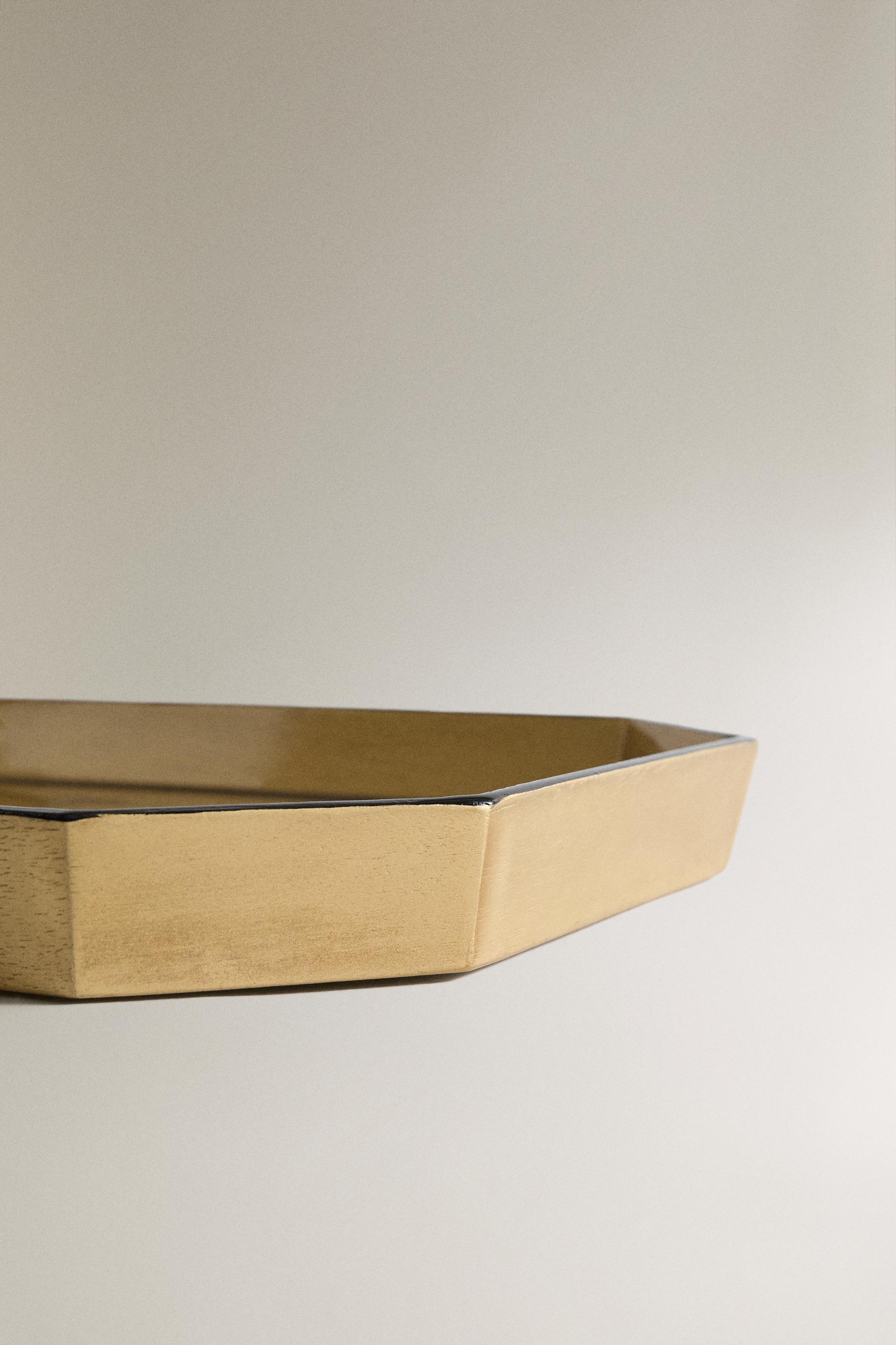 GOLD LACQUERED DECORATIVE TRAY | MARISA BERENSON